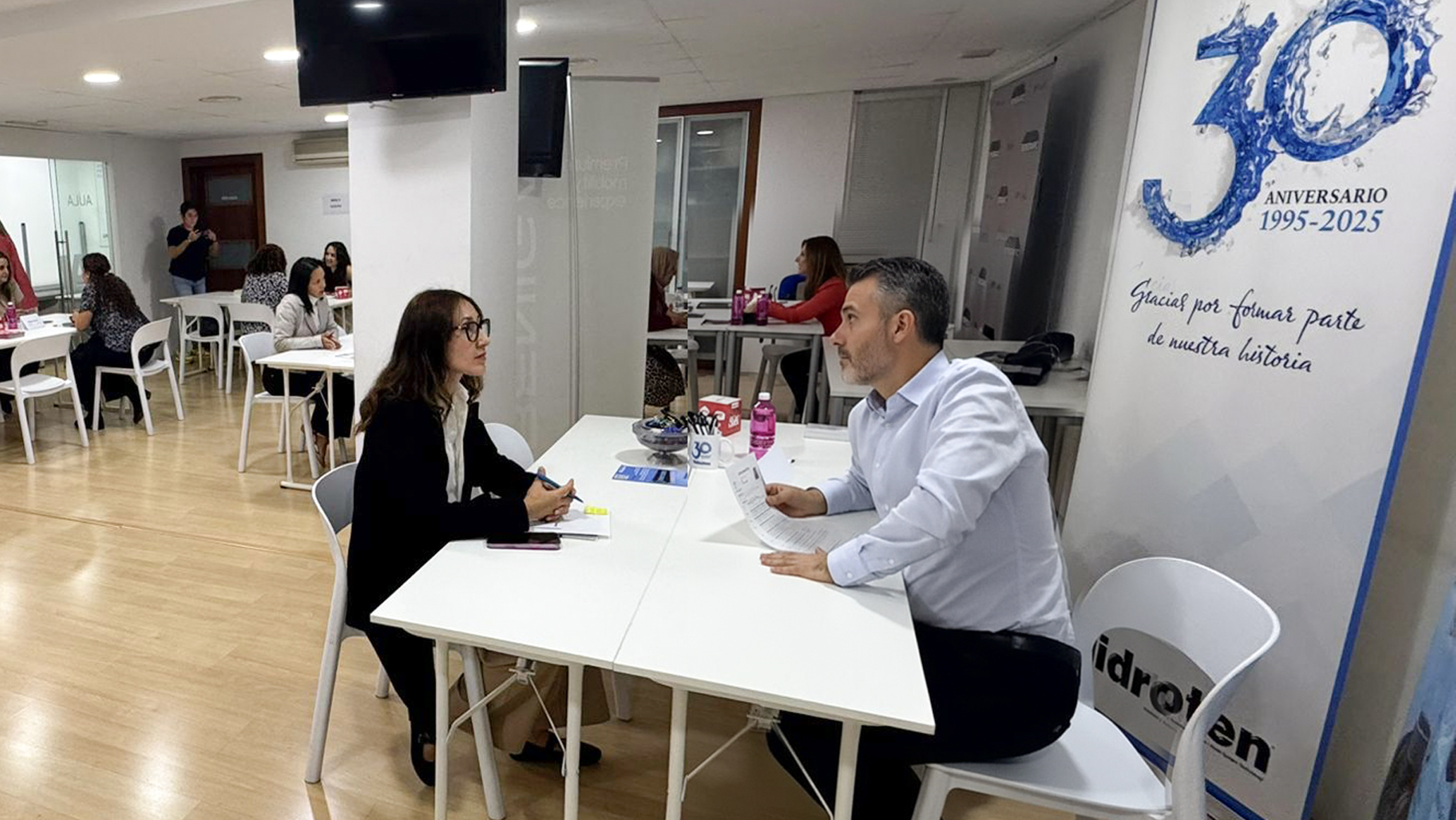 Hidroten participa en una jornada de empleabilidad organizada por Cruz Roja y Brandty